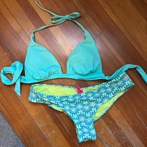 Victorias Secret Cheeky Bikini with Halter